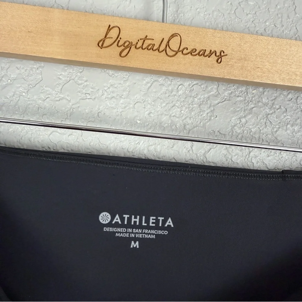 Athleta Stellar Zip Pocket Travel Leggings, Black M – Wrinkle-Resistant, Commute
